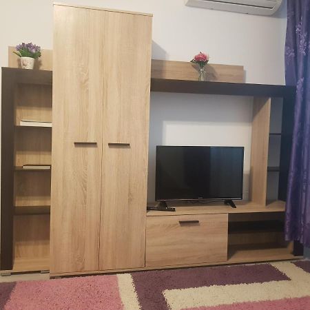 Apartament Cu 2 Camere Situat La 5 Minute De Statiunea Mamaia Köstence Dış mekan fotoğraf